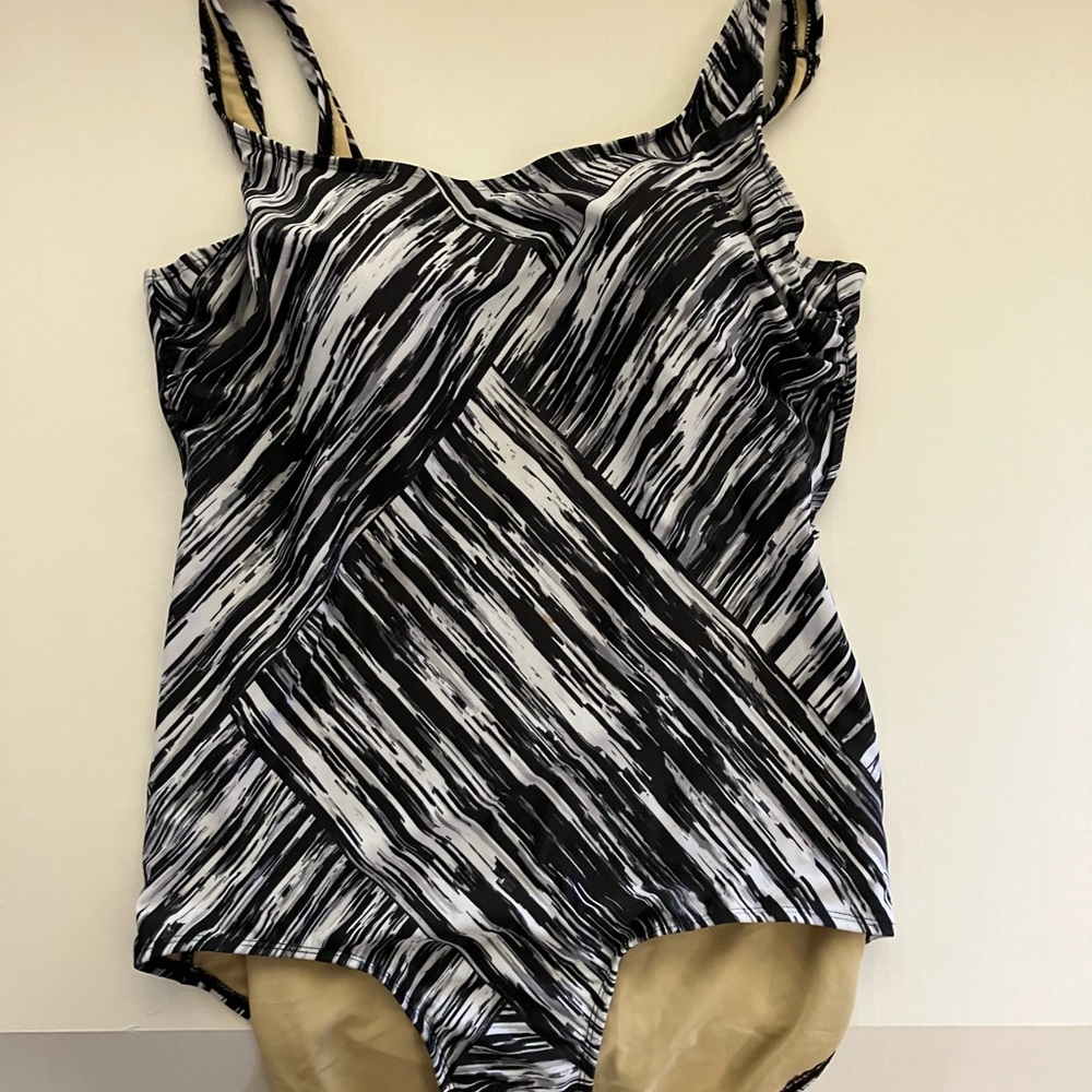 Swimsuits For All Black and White One Piece